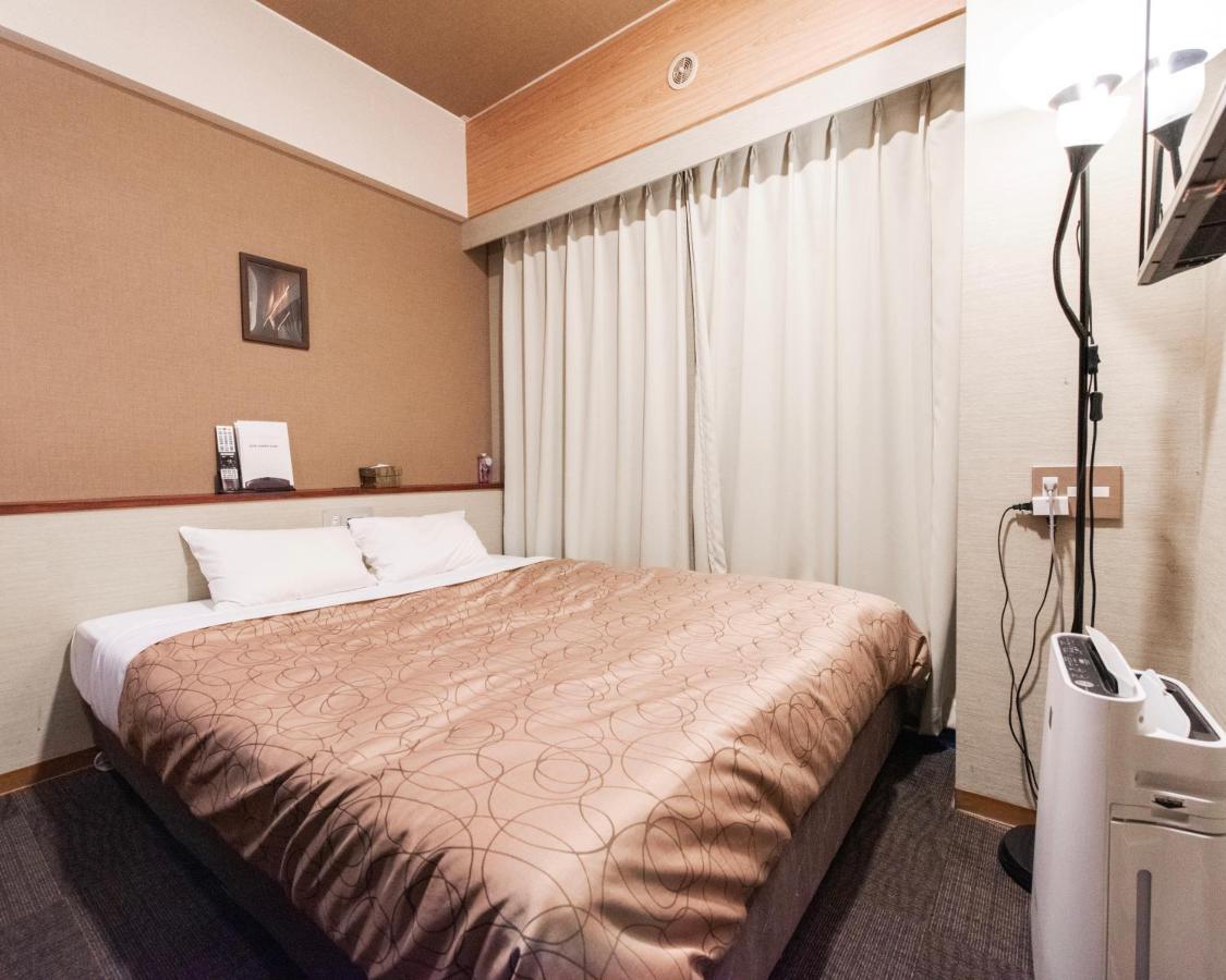 HOTEL RELIEF Kokura Station Kitakyushu Bagian luar foto